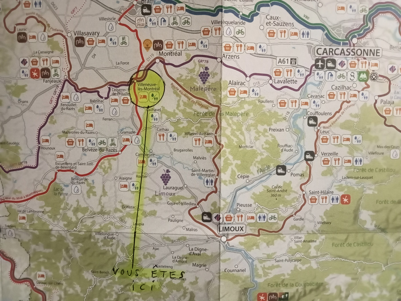 Carte de situation de Villeneuve-lès-Montréal Chambres d'hôtes Accueil Vélo - Villeneuve-lès-Montréal